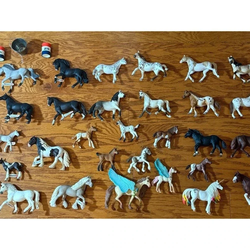 ENORMOUS Collection of 44 Authentic Schleich Horses - 21 NWT Stallions, Unicorn